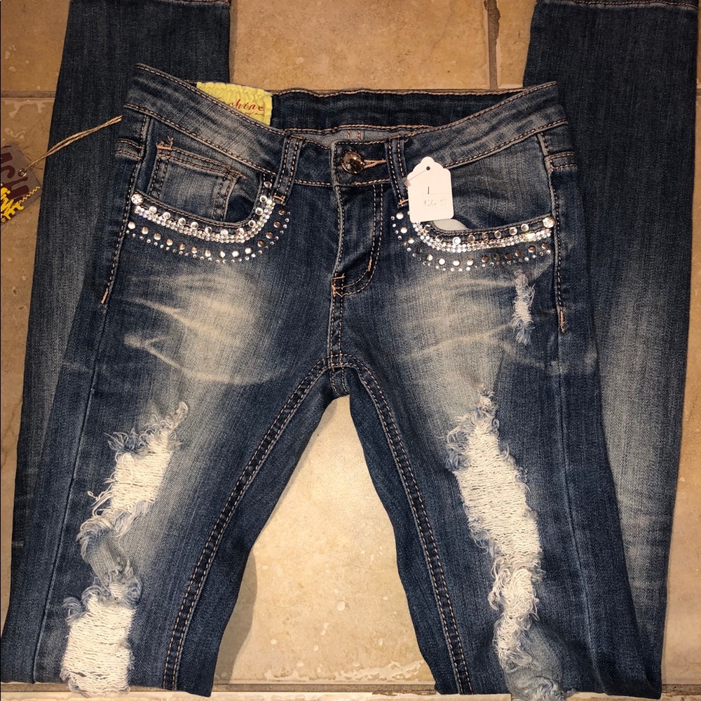 Bedazzled straight leg distressed denim jeans NWT